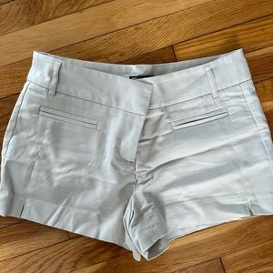 Women’s Ivory Cream Shorts size 8